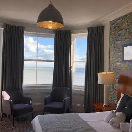 Hotel Oyo West Rocks Townhouse AEGON International Esterno foto