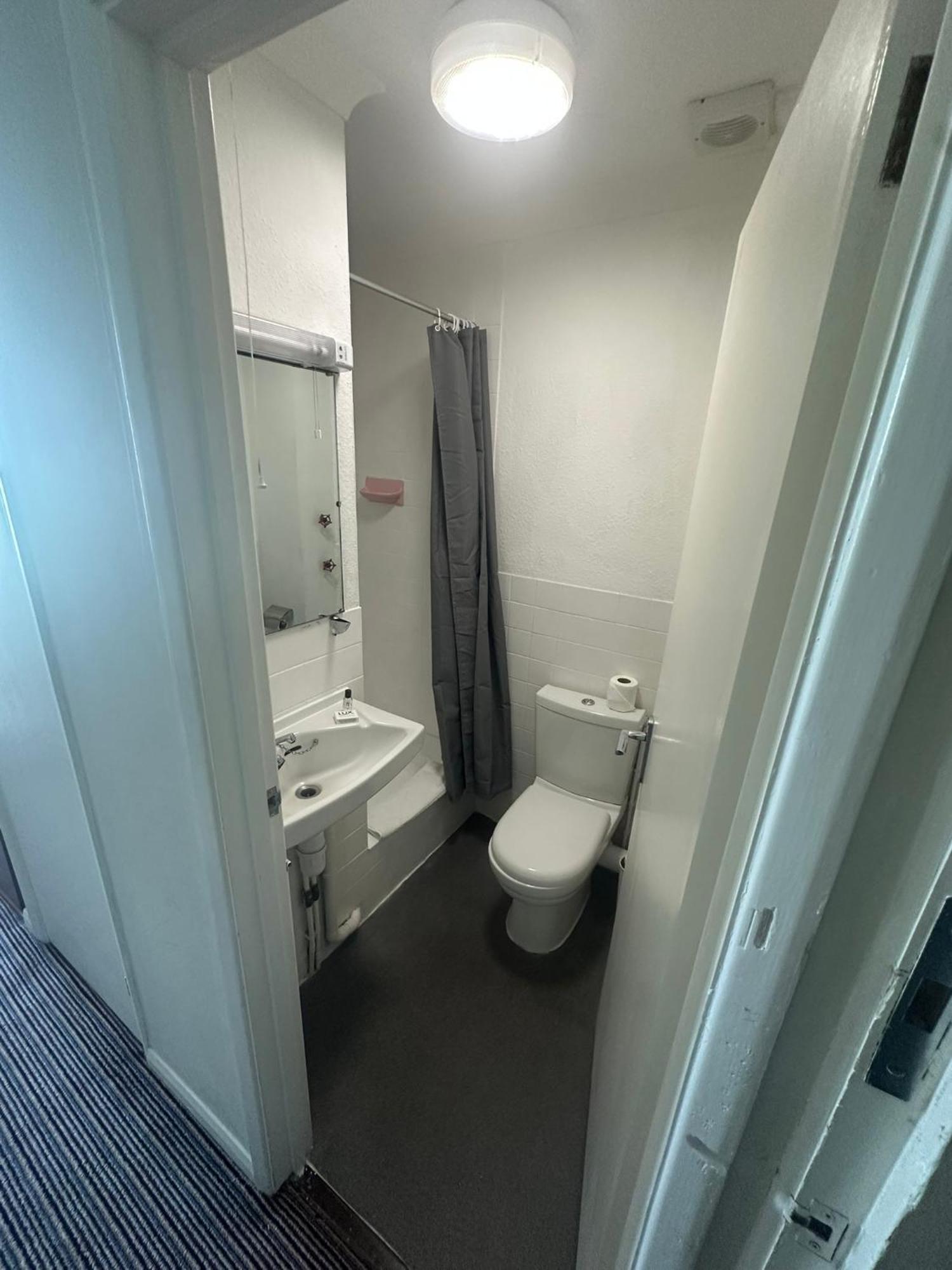 Hotel Oyo West Rocks Townhouse