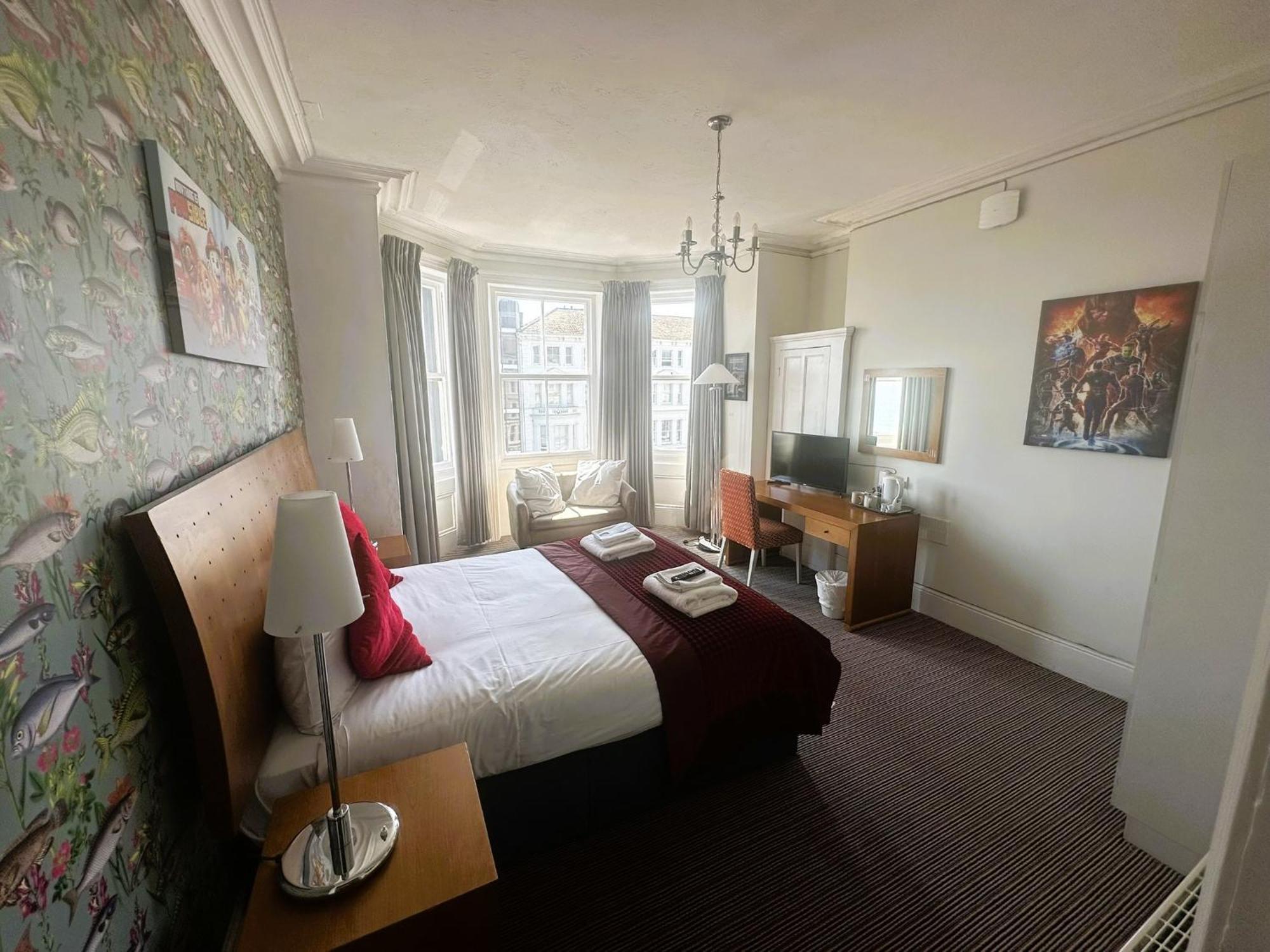 Hotel Oyo West Rocks Townhouse AEGON International