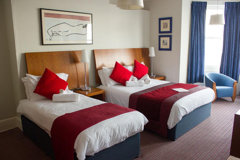 Oyo West Rocks Townhouse Hotel 3*